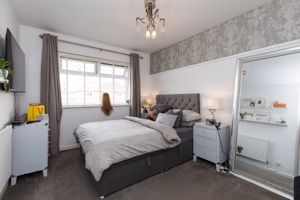 Bedroom- click for photo gallery